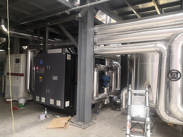 如何生產鋰電負極材料？鋰電負極材料防爆油溫機控溫