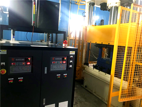 定時開關機模溫機-歐能機械生產