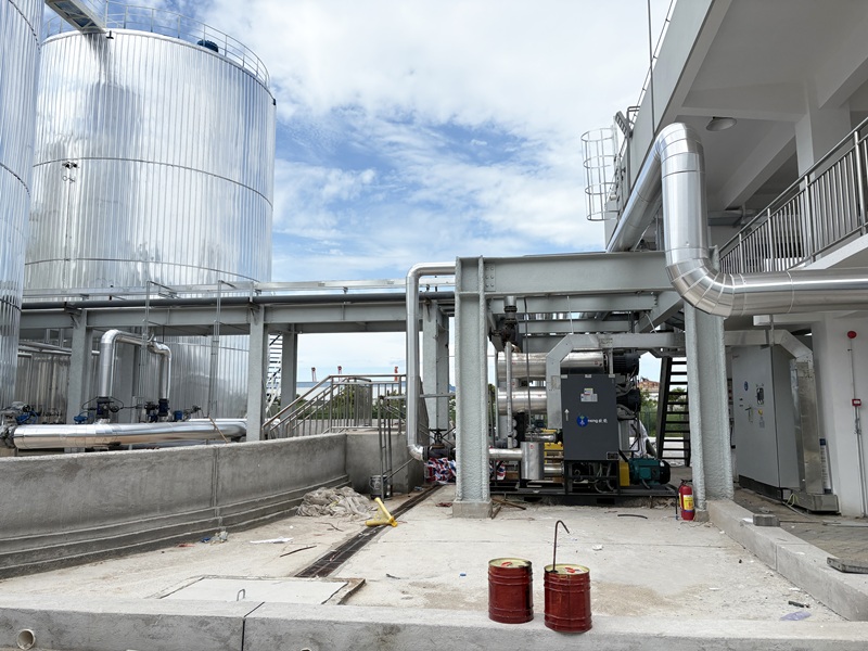 導熱油電加熱設(shè)備用電量大嗎？