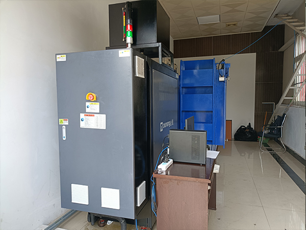 覆銅板專用模溫機精準控溫，易于操作