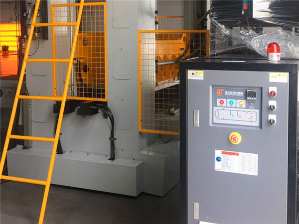 想要快速升降溫用什么模溫機-迎合客戶需求[歐能機械]