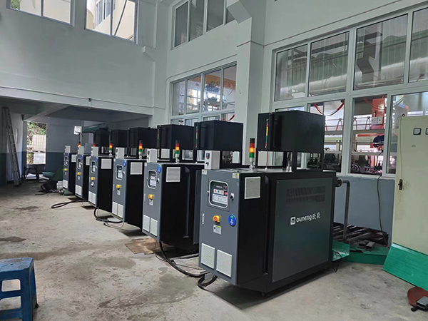 專業(yè)模溫機(jī)廠家