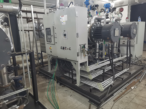 撬裝式防爆模溫機生產電子陶瓷元件，保障溫度穩定