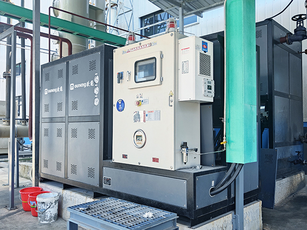 正壓防爆油溫機(jī)如何守護(hù)化工生產(chǎn)安全？