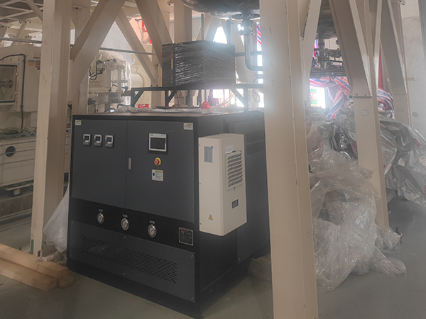 鋰電隔膜模溫機，提升鋰離子電池生產效率