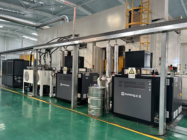 電加熱導(dǎo)熱油設(shè)備耐用性怎么樣？使用壽命的影響因素